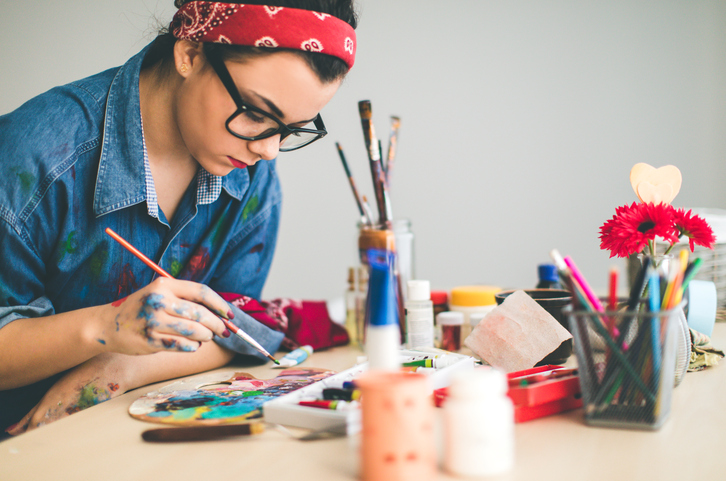 what-is-art-therapy-and-how-does-it-work-5-types-of-art-therapy